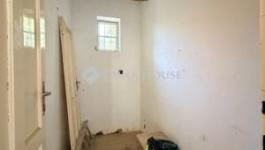 Eladó családi ház Káva