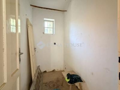 Eladó családi ház Káva