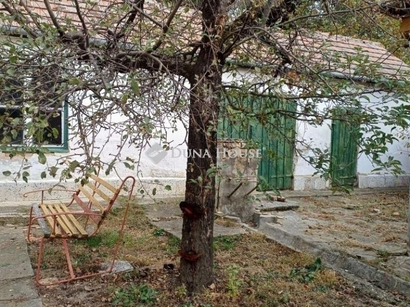 Eladó családi ház Pécs