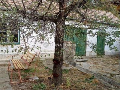 Eladó családi ház Pécs