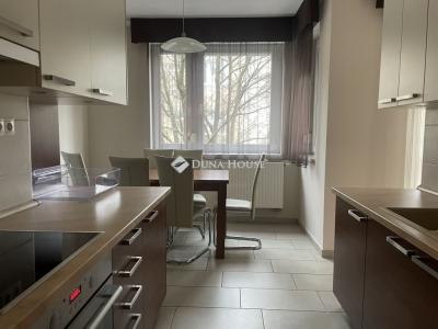 Eladó lakás Kecskemét