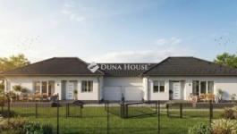 Eladó családi ház Monor