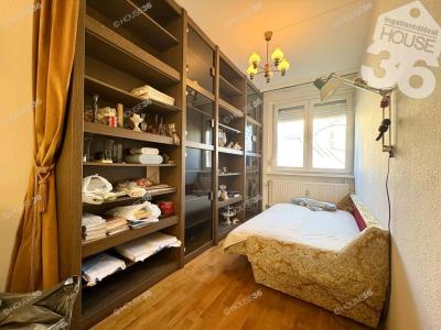 Eladó lakás Kecskemét