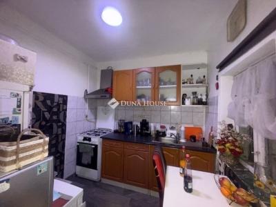 Eladó családi ház Vecsés