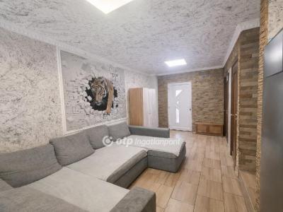 Eladó sorház Tököl