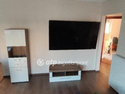 Eladó lakás Berettyóújfalu