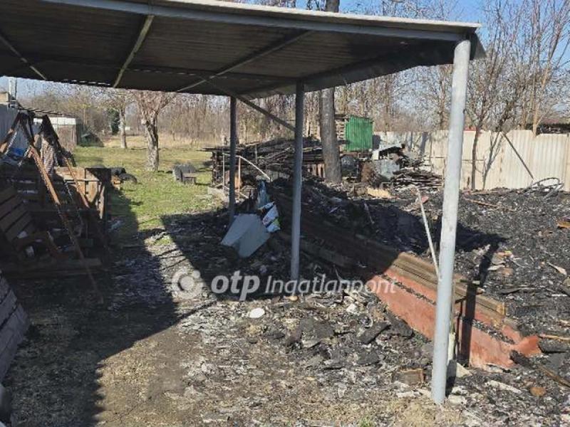 Eladó nyaraló Debrecen