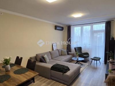 Eladó lakás Kecskemét