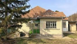 Eladó családi ház Káva