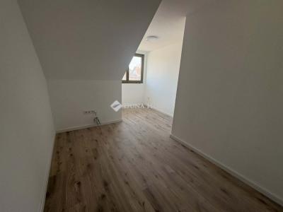 Eladó ikerház Tura