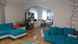 Eladó családi ház Szirmabesenyő