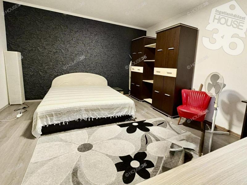 Eladó házrész Kecskemét