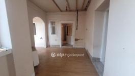 Eladó lakás Nagyszénás