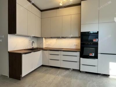 Eladó lakás Kecskemét