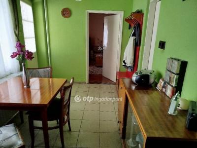 Eladó családi ház Pécs