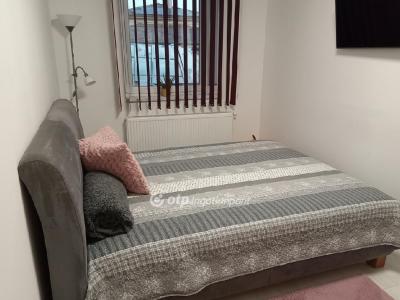 Eladó ikerház Érd