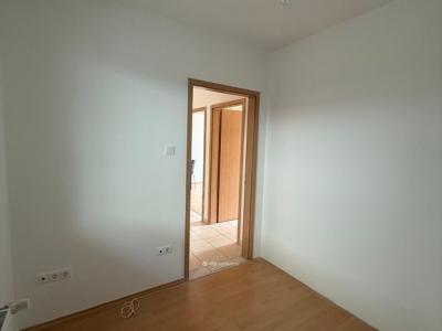 Eladó lakás Pécs