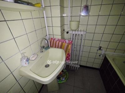 Eladó családi ház Pécs