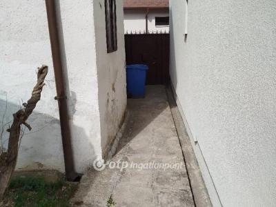 Eladó családi ház Pécs