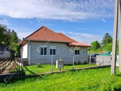 Eladó családi ház Nagykapornak