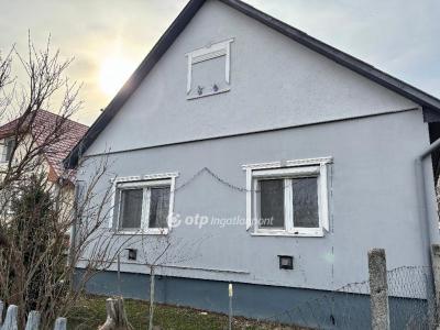 Eladó családi ház Kállósemjén
