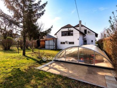 Eladó családi ház Sümeg