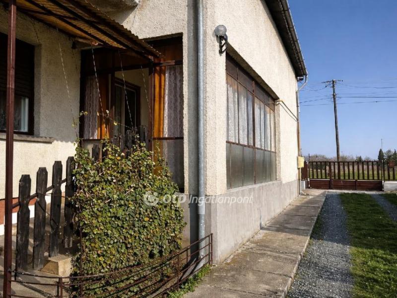 Eladó családi ház Zalaegerszeg