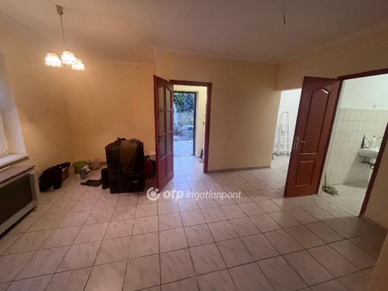 Eladó családi ház Szeged