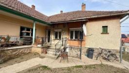 Eladó családi ház Hidas