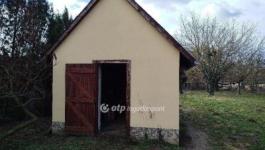 Eladó családi ház Pápa