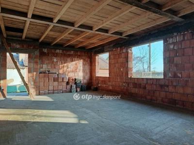 Eladó családi ház Berettyóújfalu