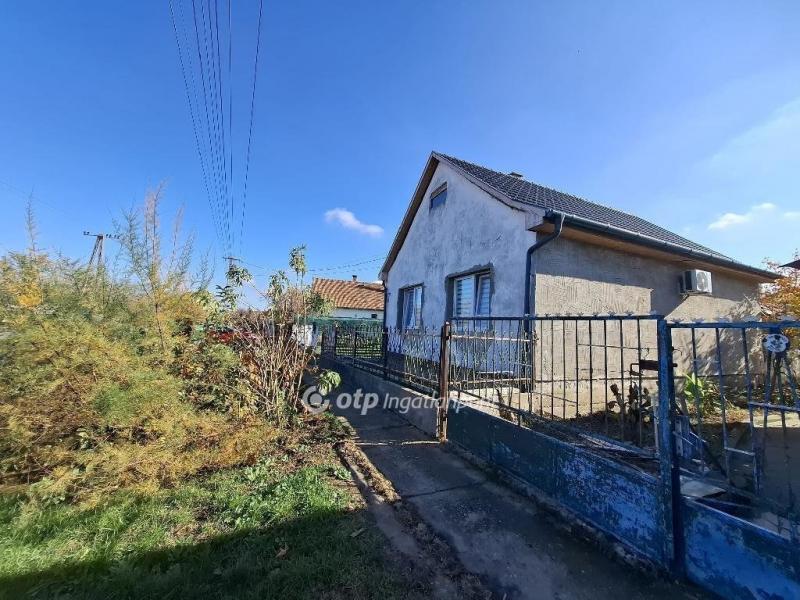 Eladó családi ház Berettyóújfalu