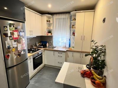 Eladó lakás Kecskemét