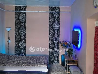 Eladó családi ház Mikepércs