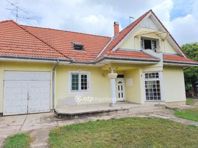 Eladó ikerház Orosháza