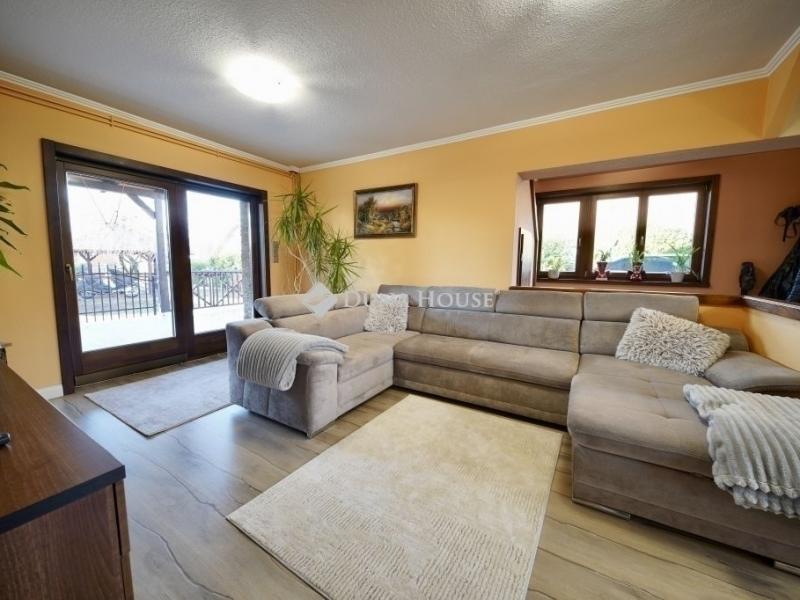 Eladó családi ház Maglód