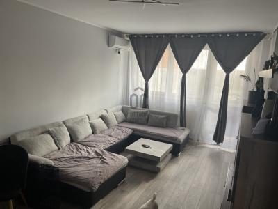 Eladó lakás Százhalombatta