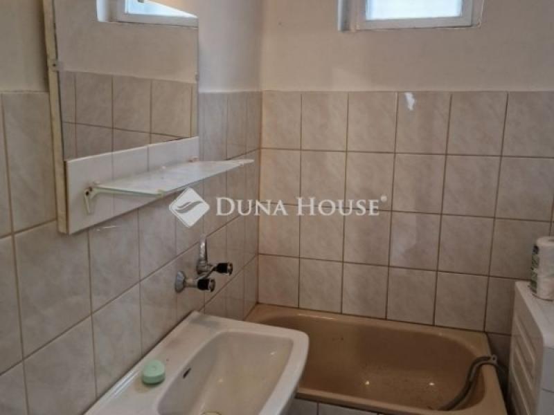 Eladó családi ház Monor Monorierdő