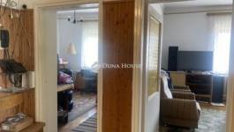 Eladó családi ház Monor