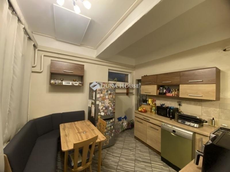 Eladó családi ház Szeged