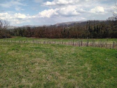 Eladó telek Karmacs