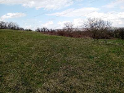 Eladó telek Karmacs