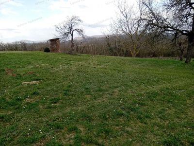 Eladó telek Karmacs