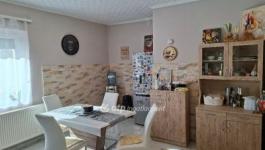 Eladó családi ház Adony