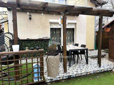 Eladó lakás Gyömrő