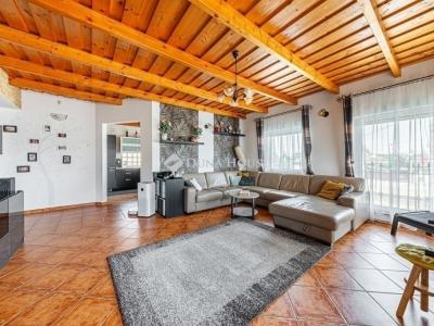 Eladó családi ház Budapest