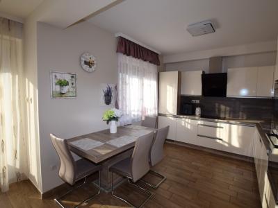 Eladó ikerház Debrecen