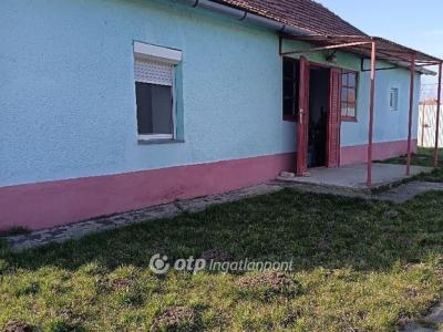 Eladó családi ház Pocsaj