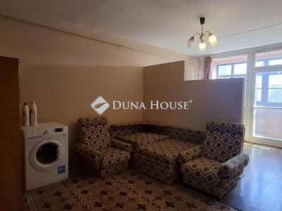 Eladó lakás Pécs