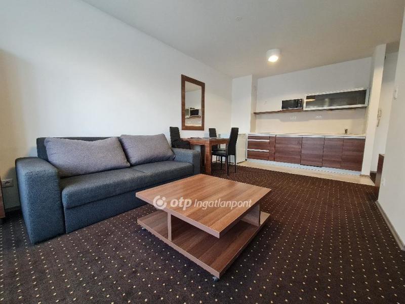 Eladó lakás Hajdúszoboszló